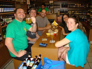 Fabrício, Duda, Marcelo, Angela e Joice.
