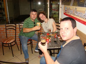 Fábio, Anna e Danilinho.