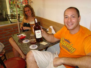 Tati, Bechelli e a Fuller's Vintage 1999.
