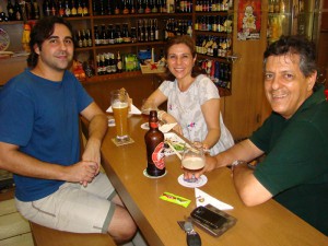 Vessecchi, Pedro e sua esposa.