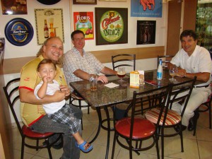 Tarcísio (com o Luca Vasco), Guxtavo e Bruno.
