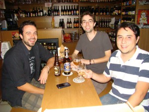 Fábio, Vítor e Matheus.