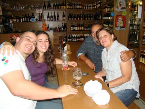 Godinho e Bia com Paulo e Auxiliadora.