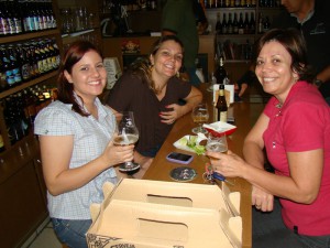 Lidi, Rosana e a tia das duas.