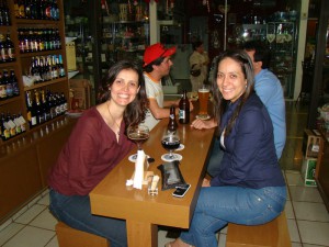 As meninas Anamaria e Paulinha.