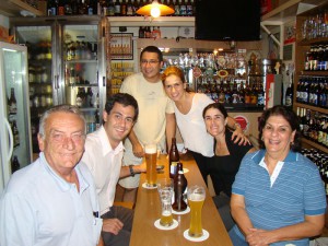 Alberto, Leonel, Marcelo, Thaísh, Bíla e Walkíria.
