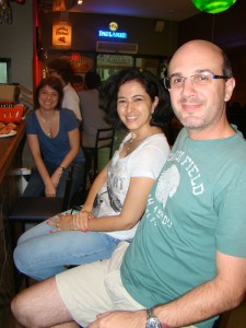 Elisa, Giovana e Marcelo.